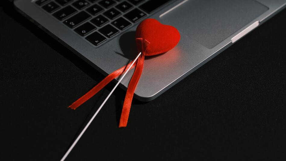 Küntsliche Intelligenz, Liebesgrüße, Valentinstag